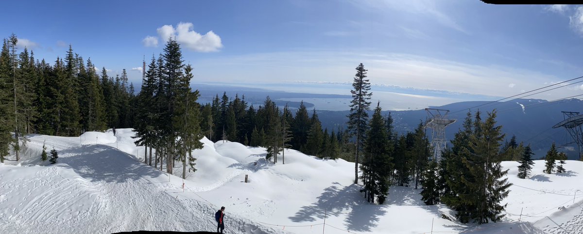 keeprunningkris's tweet photo. Wow what an adventure! We went up the BCMC Trail at Grouse Mountain yesterday. It was tough especially without spikes but we did not die! It was an intense couple of hours and afterwards we felt like superheroes 💪🏻💪🏻 #strongernow #yvr #grousemountain #bcmctrail #girlstrip https://t.co/O2nqIdfIls