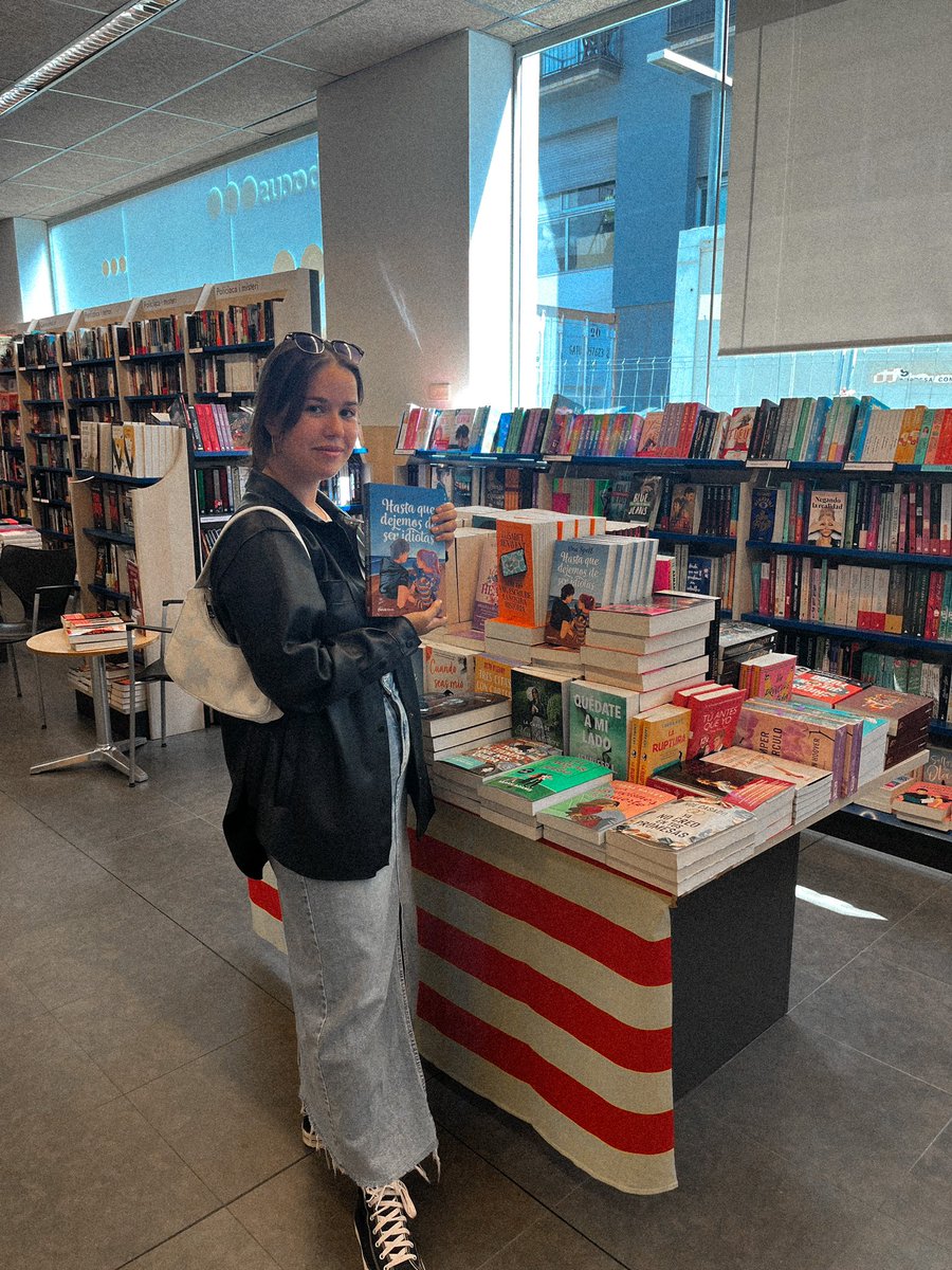 OnaSpell's tweet photo. Sigo asimilando que haya tantos 🥹💖 https://t.co/3Omb3P58jZ