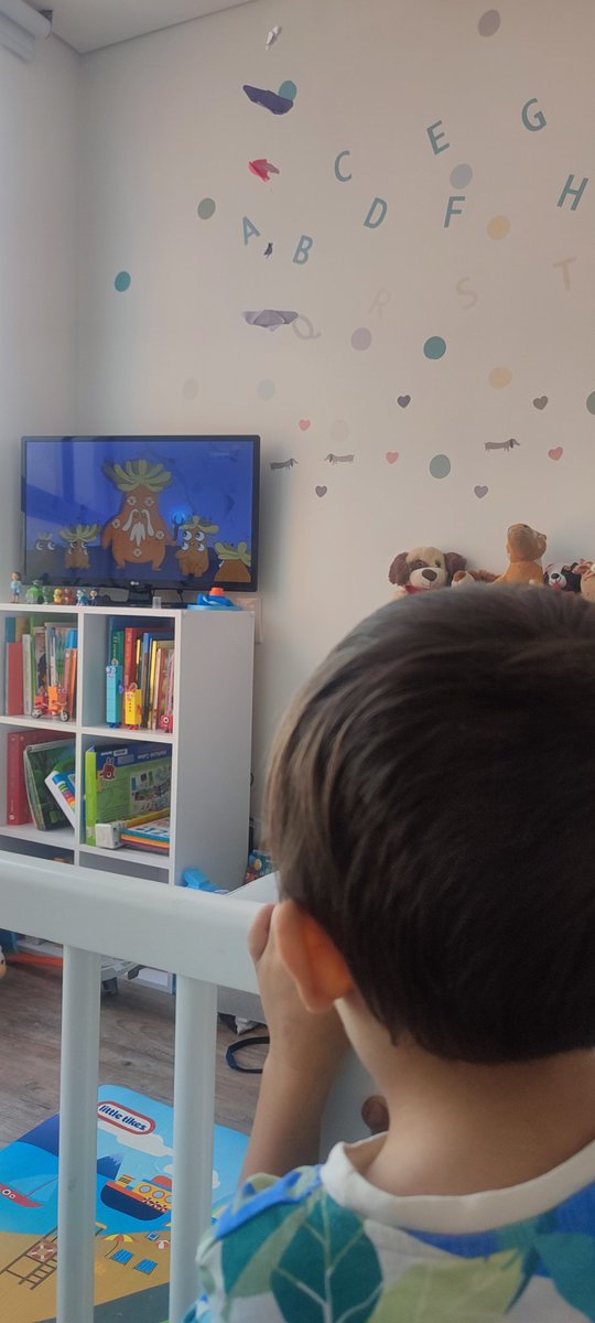 Reportando sintonía en el estreno de la serie <a href="/soyelfrailejon/">Frailejón Ernesto Pérez</a> un aporte de la televisión pública <a href="/SenalColombia/">Señal Colombia</a> a la #EducaciónAmbiental por una nueva generación de #héroesAmbientales en nuestro país