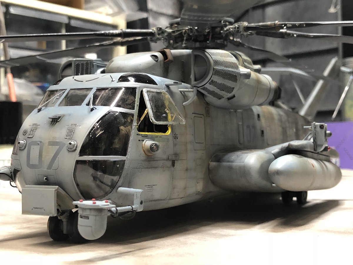 1/48 絶版品！ アカデミー CH-53E スーパースタリオン 改修塗装完成品