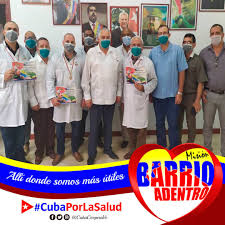 ¡Médicos y no bombas!, llegando hasta los lugares más recónditos, celebrando 19 años de humanismo.🌻 #20AniversarioBarrioAdentro #CubaPorLaVida #CubaCoopera @cubacooperaven @MINSAPCuba @japortalmiranda @JosAnto54744901 @dorian_ferrer @georgeltu1987