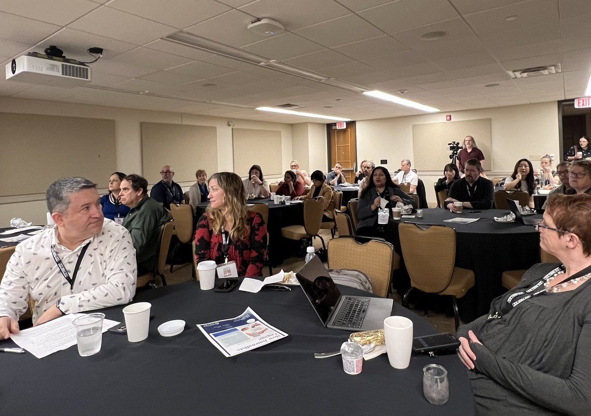 CindyRoyal's tweet image. Full house for the research breakfast. Thanks to all who attended! #isoj2023