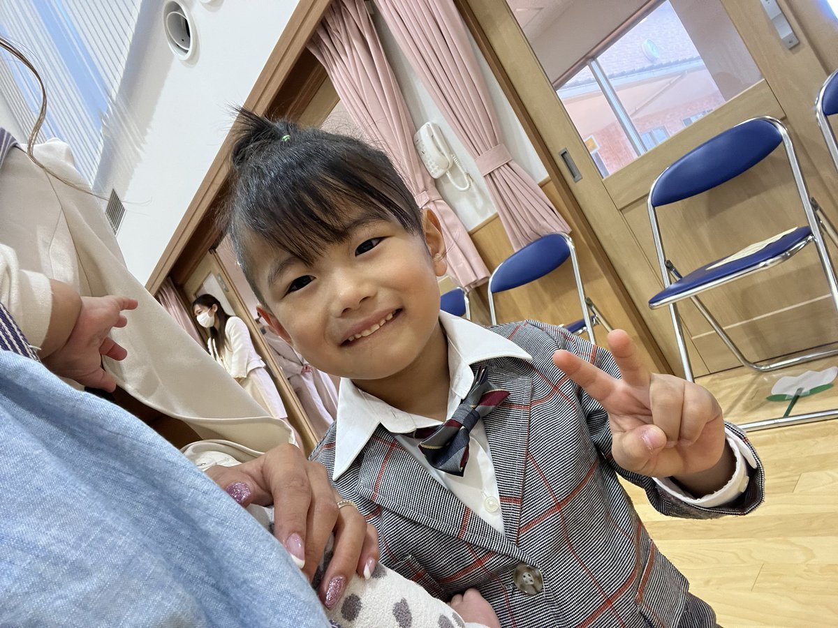 maplegirl_3's tweet photo. 入学入園🌸 https://t.co/P93XcaPNKa