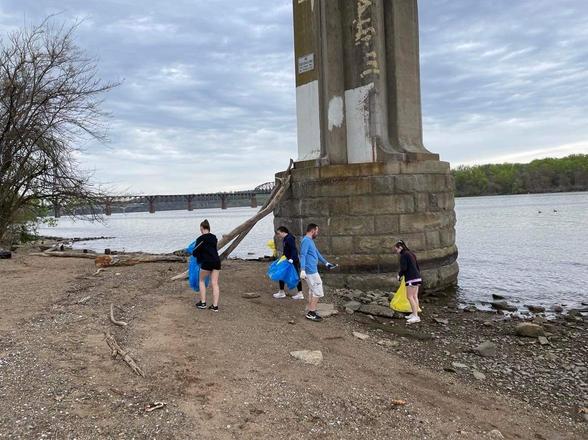 UpperBayTrails's tweet photo. There's still time to register for our 23rd Annual RIVER SWEEP shoreline cleanup:

Saturday, April 22, 2023

REGISTER online by this Tuesday, April 18 at https://t.co/o8D9FTyUTu.

(Photo Credit: Jill Brodbeck) https://t.co/sAg8B9S706
