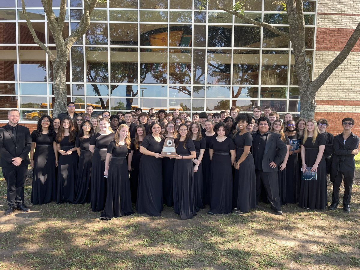 Congratulations to our Symphonic Band for their Sweepstakes performance at UIL Concert and Sight Reading!