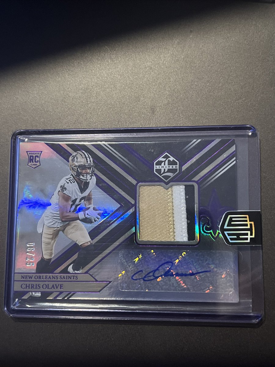 Flygradeit's tweet photo. @cardboardbst Looking to move both of these - $400 for the pair /25 and /10 RC https://t.co/h02o65I90k