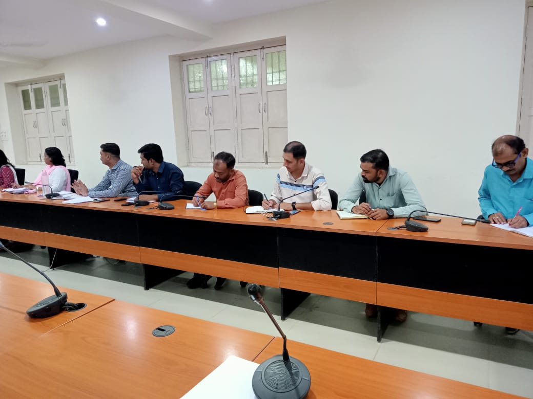 "DIET Daman conducted an orientation on the preparation of an annual syllabus, mapping it with learning outcomes, and pre-planning the development of LEP workbooks for classes 6th, 7th, and 8th. The team of <a href="/BrcDaman/">BRC DAMAN</a> <a href="/BRCKhanvel/">Block Resource Centre, Khanvel</a> #BRCsilvassa  &amp; BRPs participated" <a href="/SamagraDNHDD/">Samagra Shiksha DNH&DD</a>