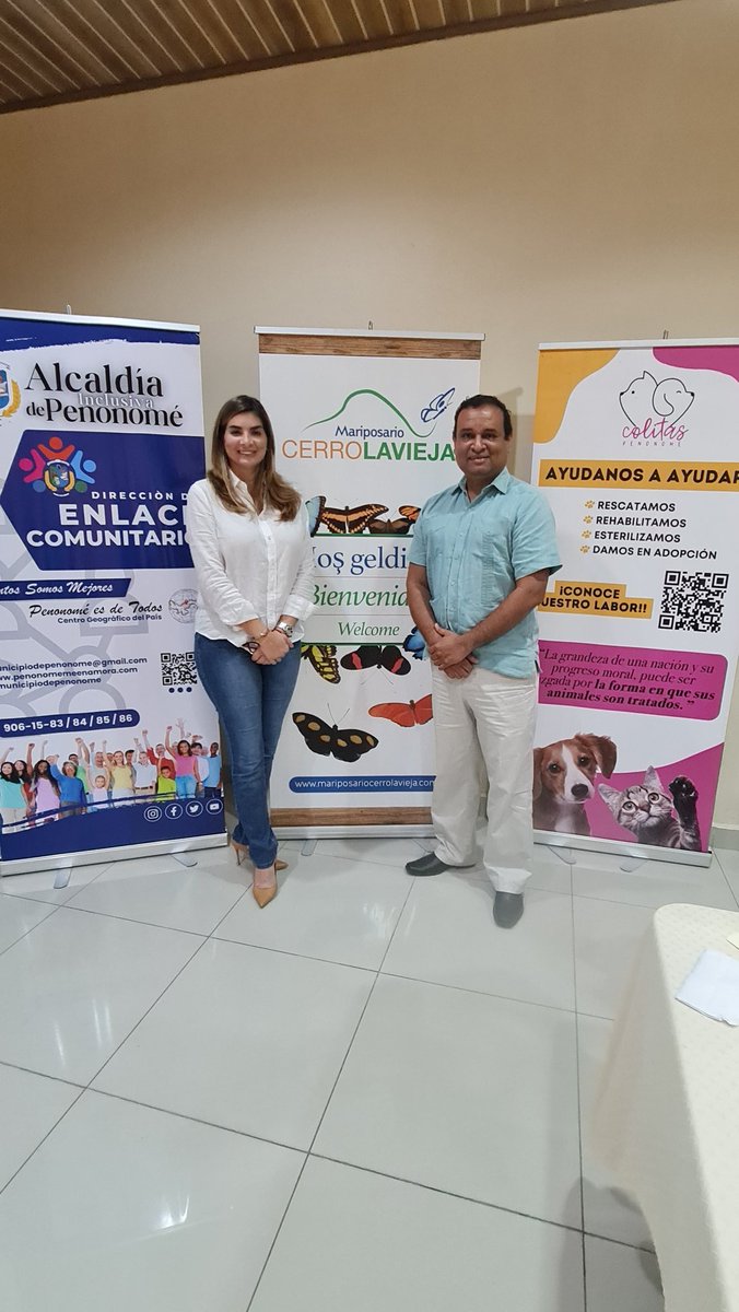 sam_valdesdiaz's tweet photo. El dia de ayer celebramos la firma del convenio del @MunicipiodePme con el @mariposario_CLV. Esta alianza beneficiará a las comunidades de Penonomé que habitan en zonas de alta #biodiversidad por medio del ecoturismo y #biocomercio sostenible de mariposas. https://t.co/unzup0vc8x