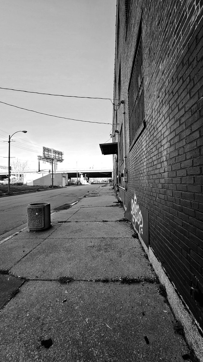 vintiga's tweet image. Random Spot

#RandomSpot #RandomStLouis #StLouis #DowntownStLouis #OldStLouis #PhotographyIsArt #BlackAndWhitePhotography #BlackAndWhitePhoto #SamsungGalaxyS23Ultra