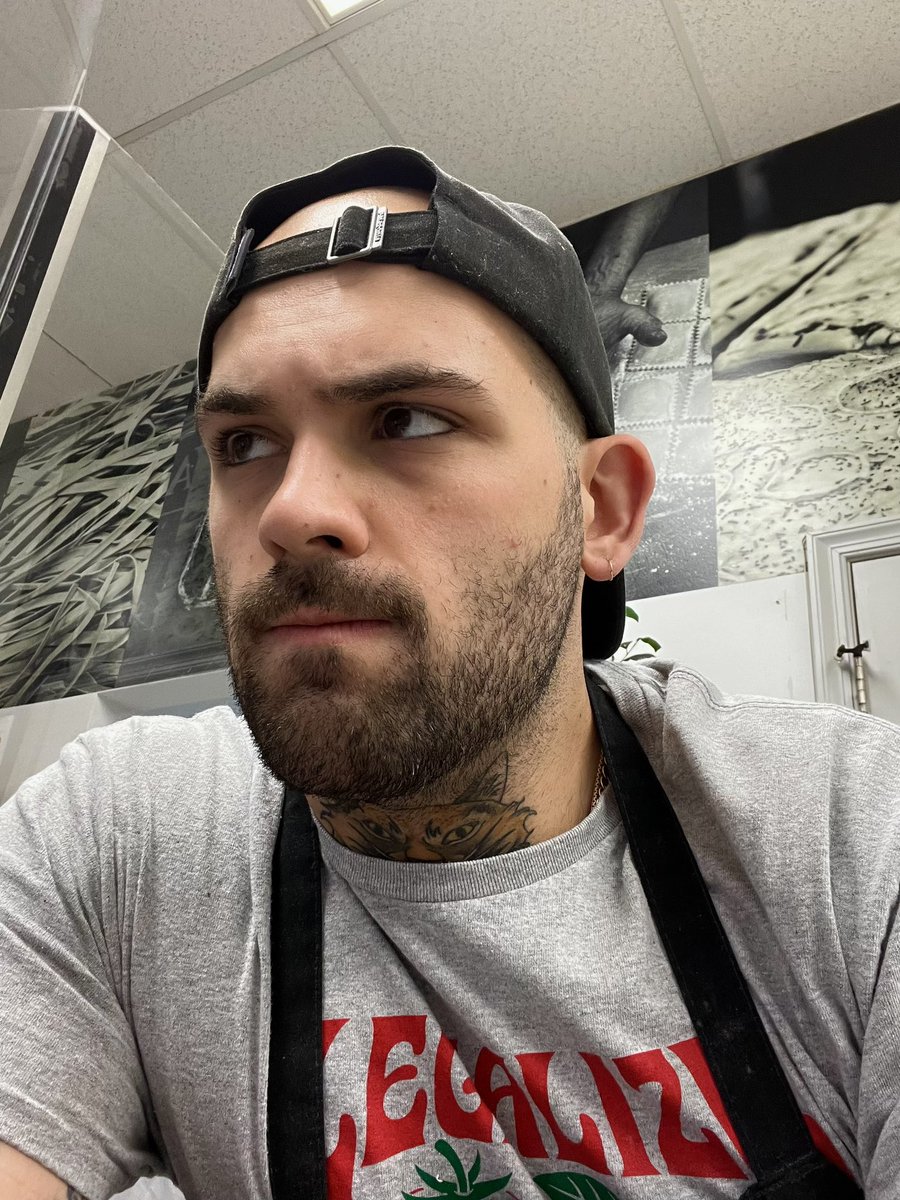 Joseph On Twitter Pov Its A Slow Day In Pizza Land