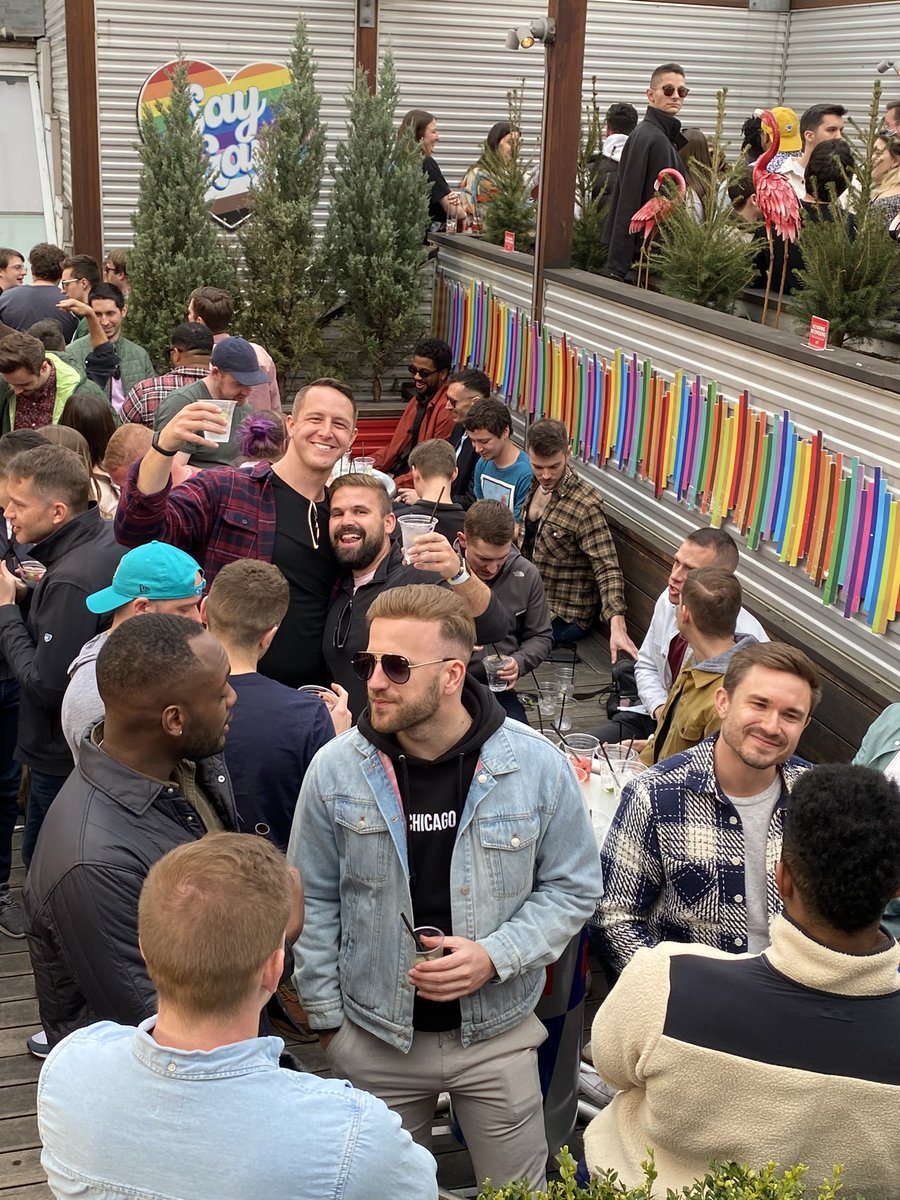 sidetrackbar's tweet image. Meet you on the Rooftop! #Chicago #BigDeck