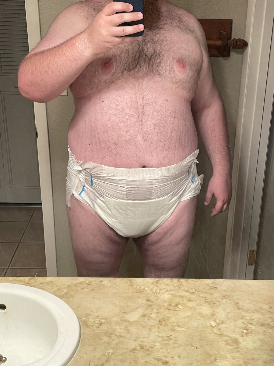 ColuseX's tweet photo. Padded up after a shower. Probably going to have to shower again later. #gay #gaybear #abdl #diaper https://t.co/EDCkQwFGoe