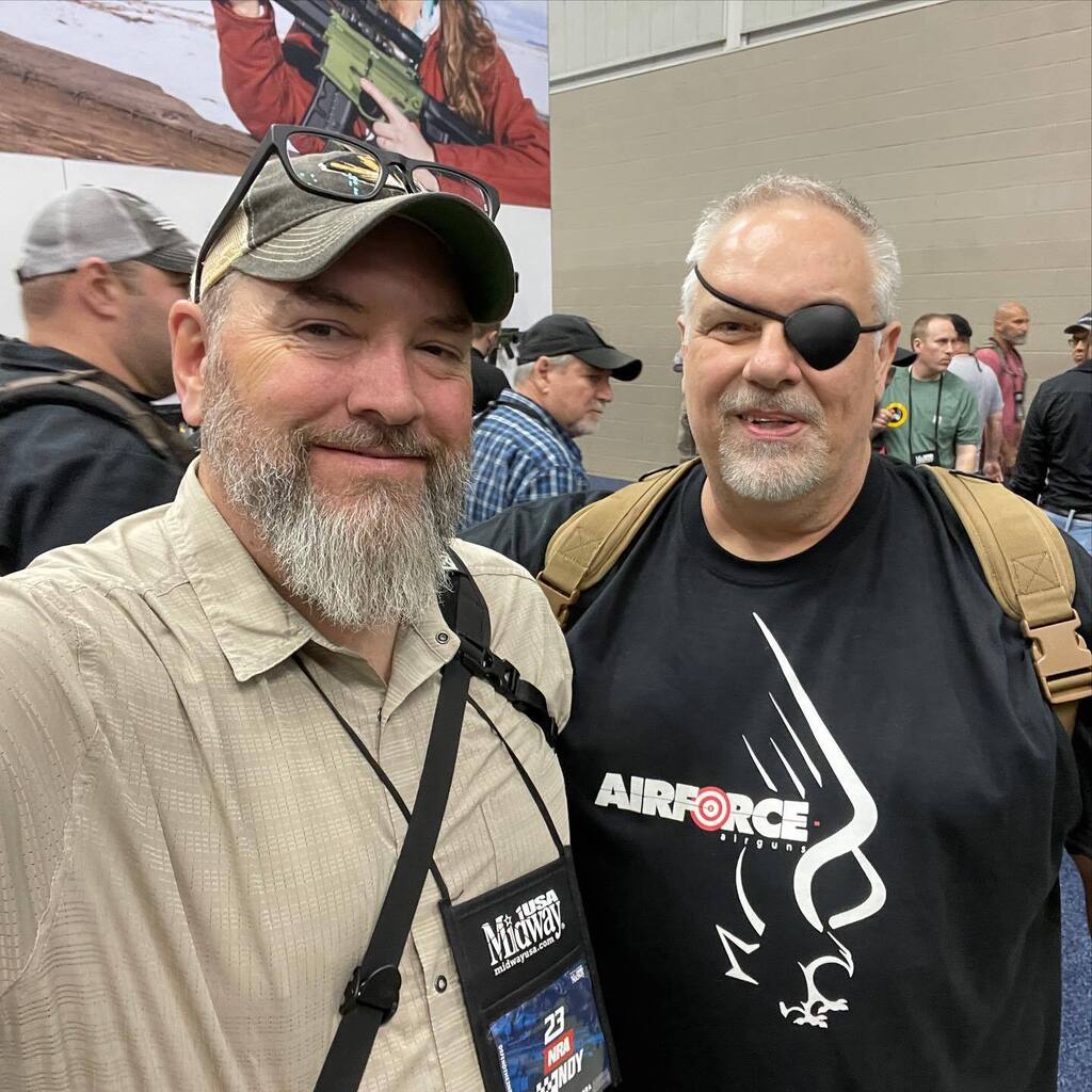 PewLongRange's tweet photo. @cyclops_videos Dude was stalking me. Finally took a picture with him so he’d go away. 😂😉 #2ndamendment #boltaction #precisionrifleseries #precisionriflenetwork #longrangeshooting #rifles #pewpewlife #shooting #ar15 #65creedmoor #gunsofinstagram #gunsdaily https://t.co/FLqXSWPt46