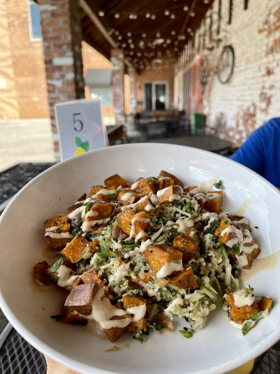 Sweet Potato Quinoa Bowl <a href="/theleafandseed1/">the leaf and seed</a>  #vegan