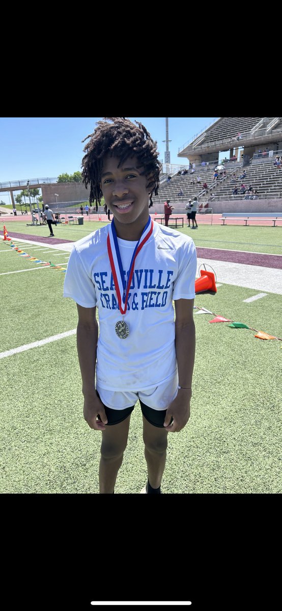 SeagovilleBTF's tweet photo. Keeping it in the family. 8th grader Dalson Ramsey, following the footsteps of his big brother @DalanRamsey … way to compete !!! #OneStandard #ITWIT https://t.co/V4MDRAcHGq