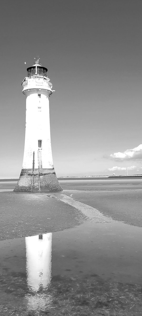 stripedsole's tweet photo. Nice little day out over the water new Brighton lighthouse https://t.co/OE26zteeGG