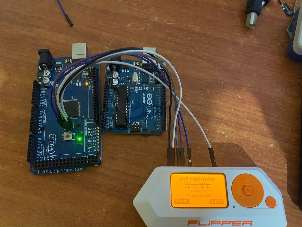 aalkabir0's tweet image. استخدام Flipper Zero كمبرمجة للوحات الأردوينو 

#Arduino #Embedded_System 
#أردوينو