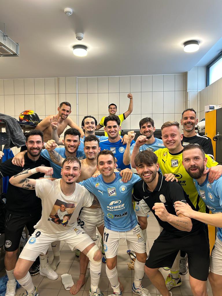 YerayValiente19's tweet photo. Con trabajo vamos cumpliendo los objetivos marcados a principio de temporada, queda lo más bonito, seguimos disfrutando del camino🧠⚽️

- Líderes✅
- Clasificados para Playoff✅
- Copa del Rey la temporada que viene✅ https://t.co/JIdzakv8kj