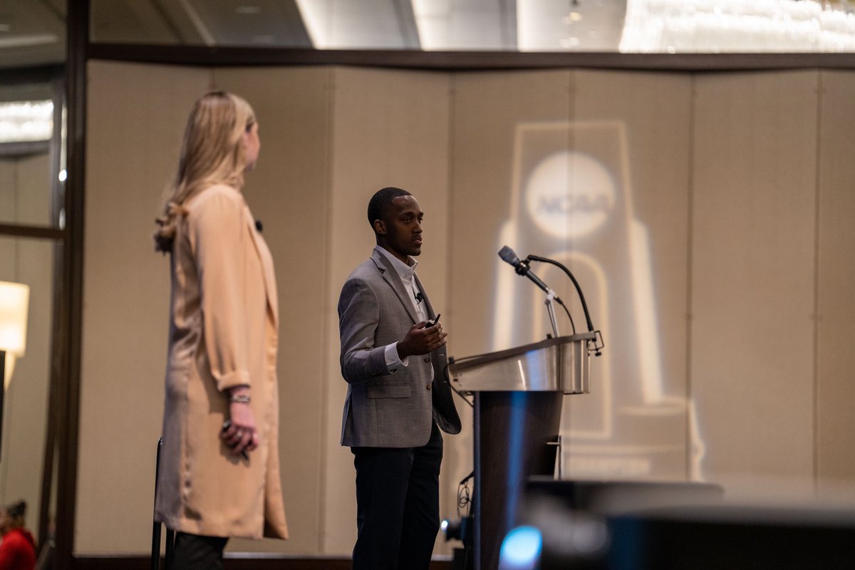 Session 1: Impact of the Student-Athlete Voice.

Thank you to our former #NCAAD2 National SAAC members for encouraging our student-athletes to use their VOICE!

#MakeItYours | #D2SAACConv