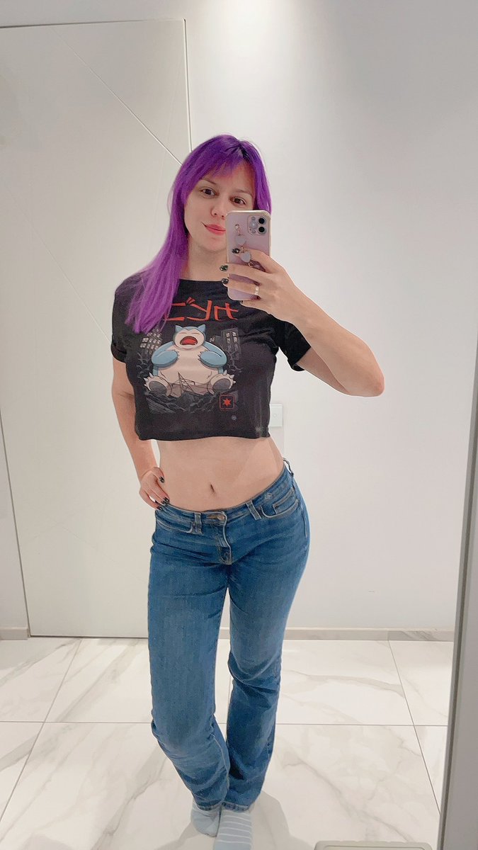 Lavender cat tweet media