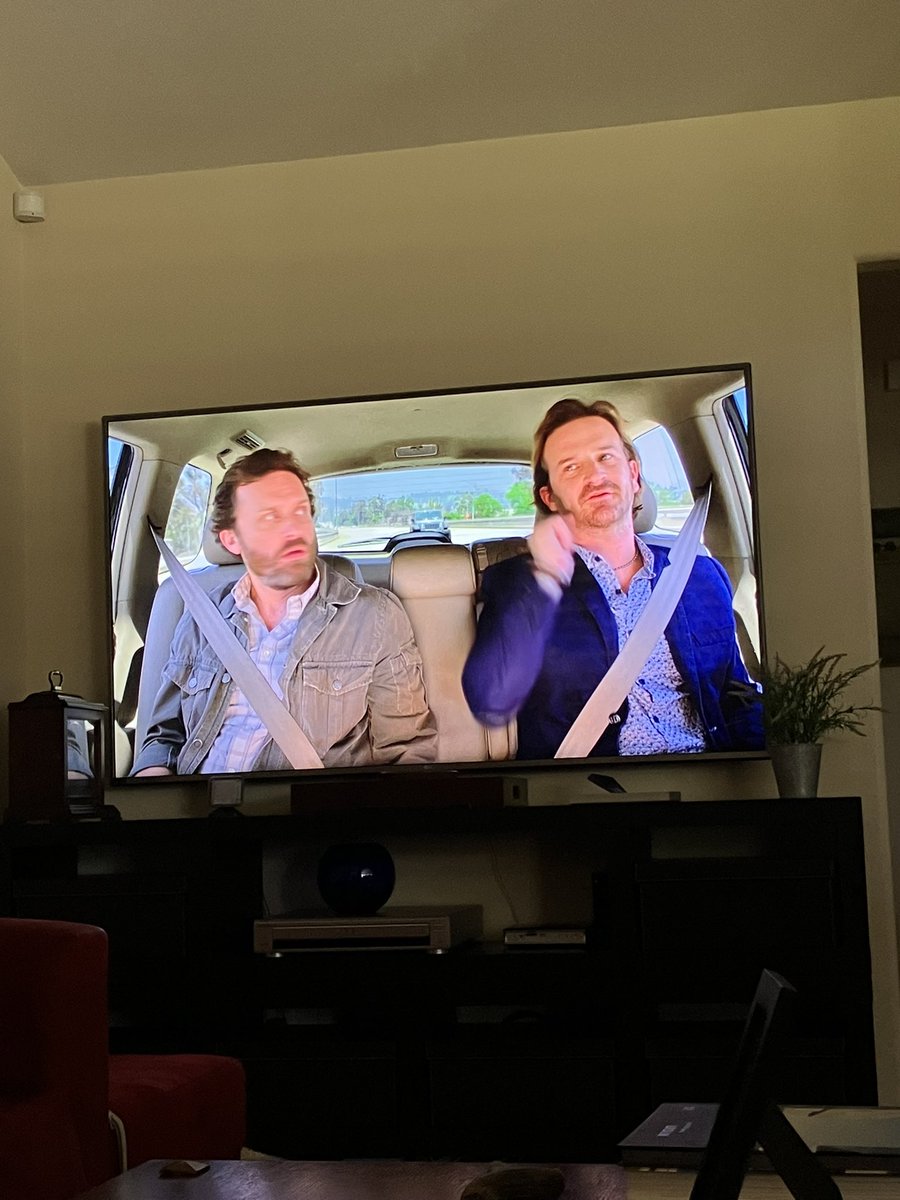 RookieSwiftie's tweet image. Currently spent my morning binge watching all of the Kings of Con episodes and I have never laughed so hard in my life before! #KingsofCon @RobBenedict @dicksp8jr