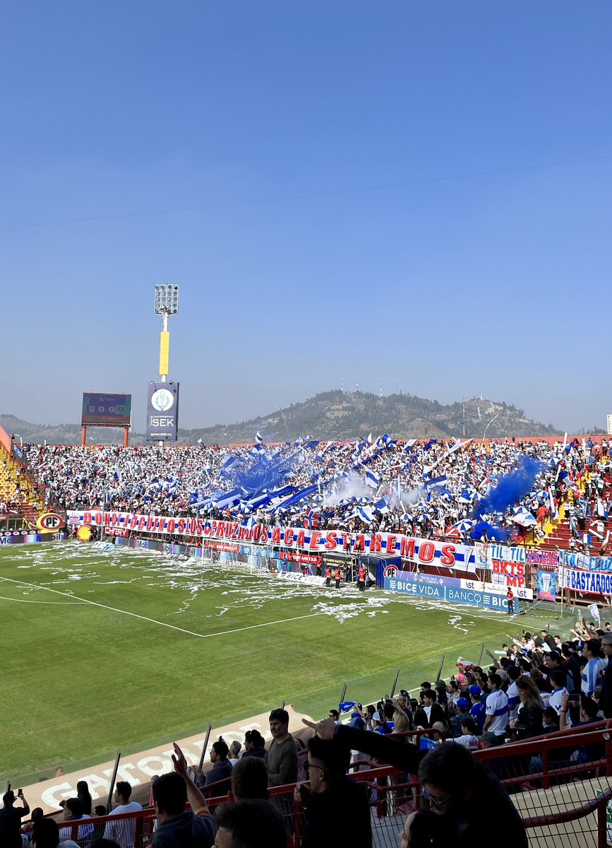 Que lindo estar de vuelta!! 
Vamos #LosCruzados ⚪️🔵