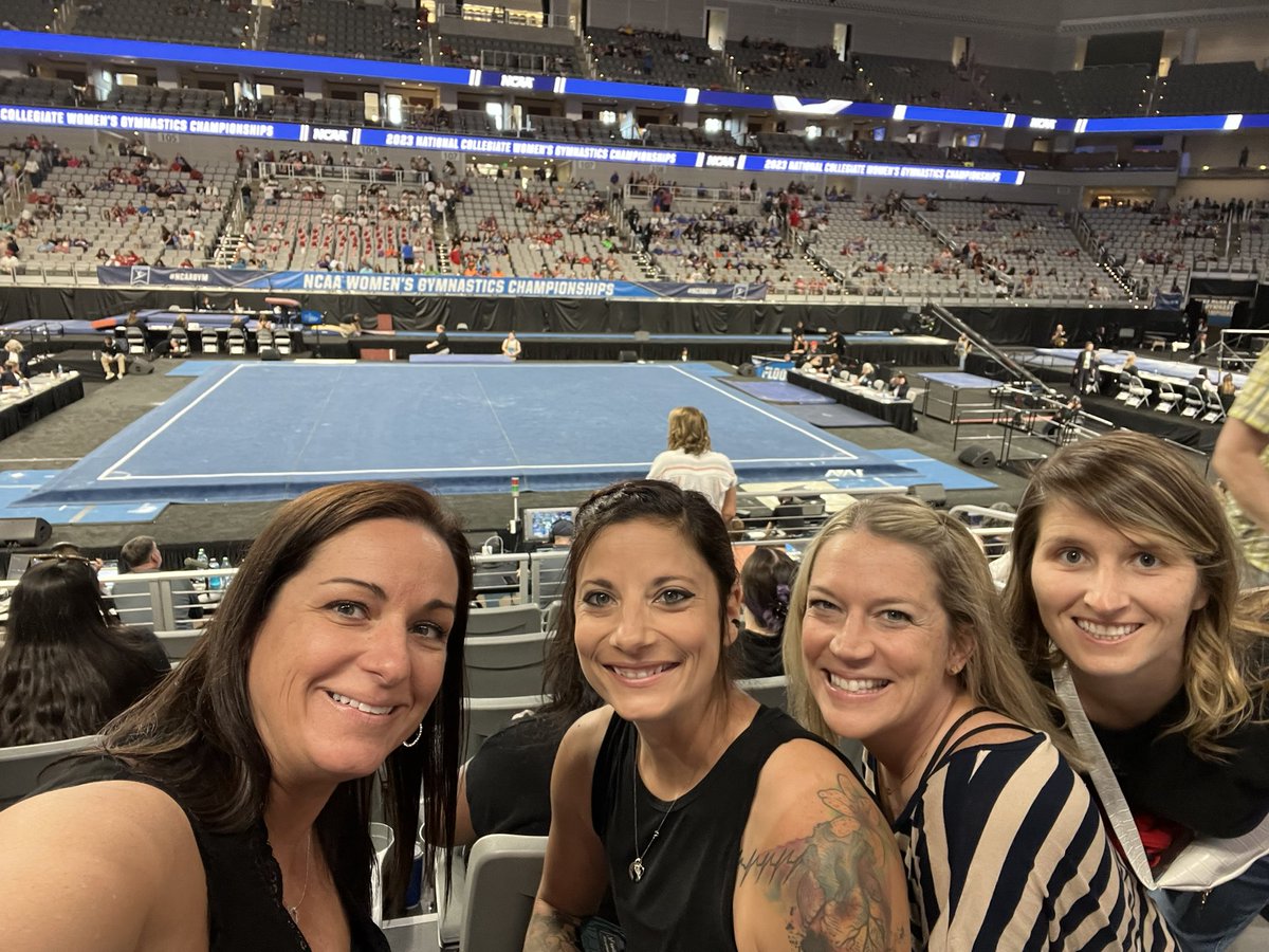 SEMO reunion cheering on Tom and the Utes! #NCAAgym