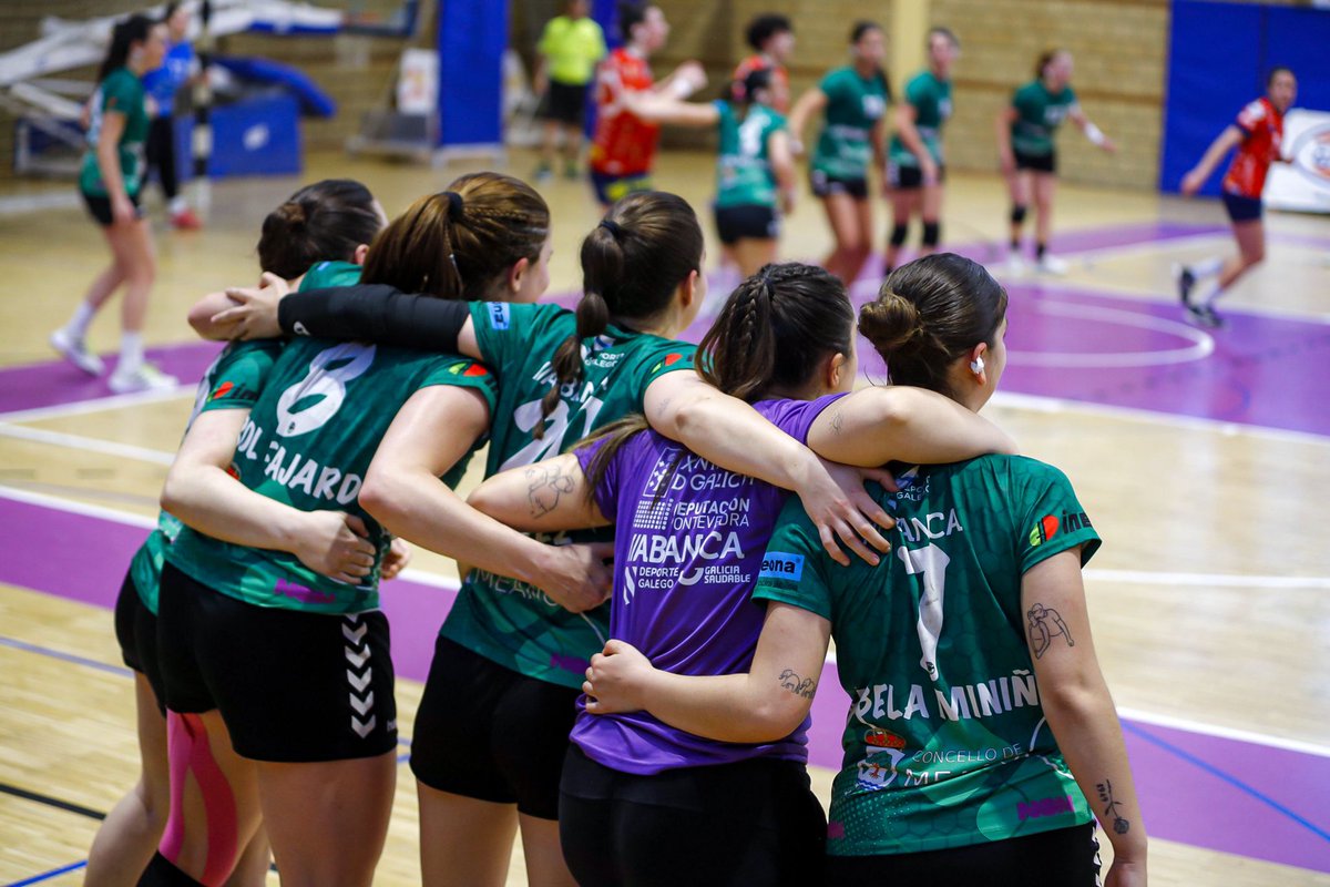 fgabalonman's tweet photo. Noraboa ao Inelsa Solar Asmubal Meaño, que rematou na segunda posición do grupo I da División de Honra Prata Feminina e xogará a eliminatoria para a fase de ascenso. Tremenda tempada dun equipo recén ascendido!!!
#SomosGalicia #SomosBalonmán #ConSeloGalego #OrgullosasdasNosas https://t.co/g6YkJP8mfO