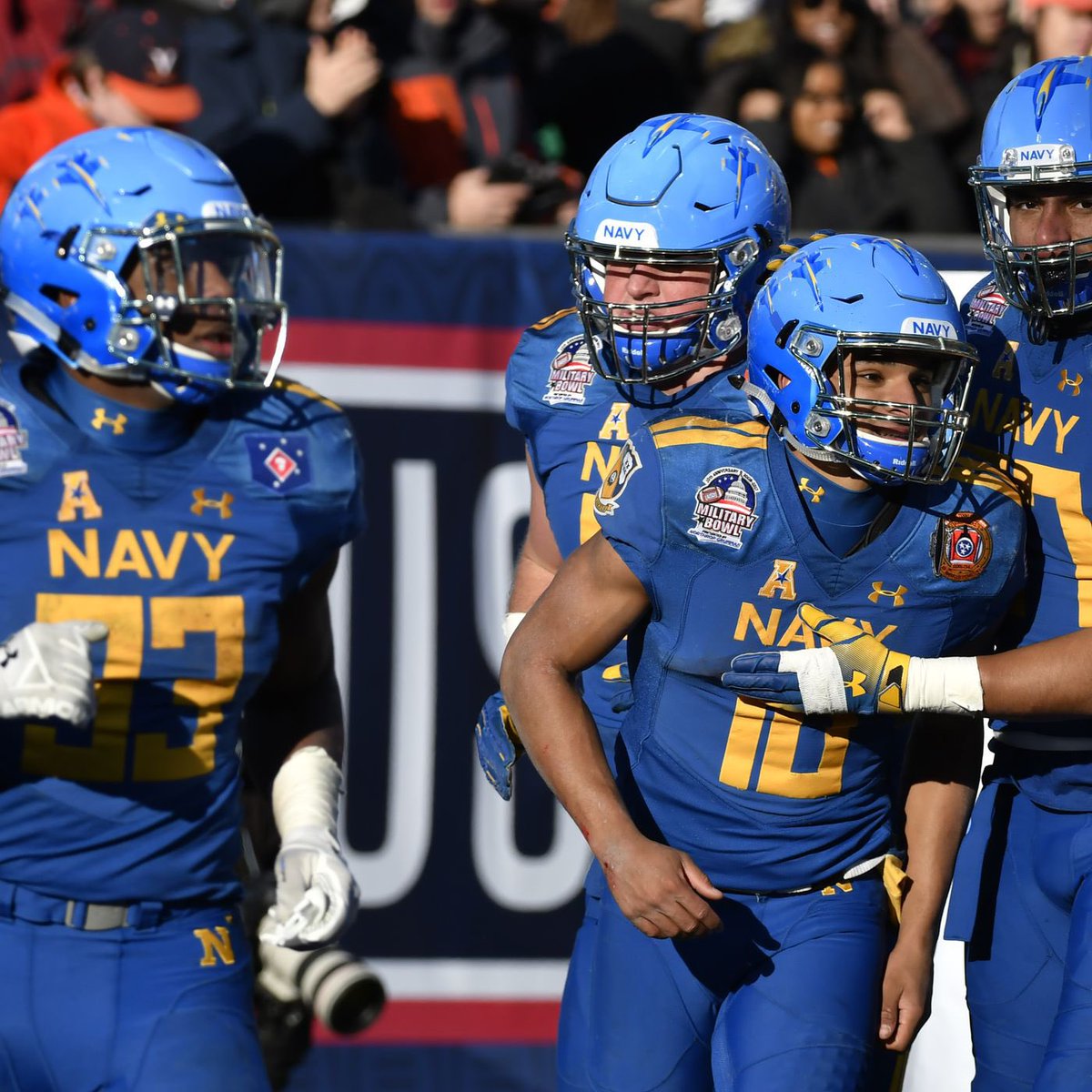 eli_harris2024's tweet photo. I am extremely grateful to have received my first division 1 offer from the Naval academy! @CoachAIngram  @NavyCoachYo @broadneckfb https://t.co/4GOll5os8E