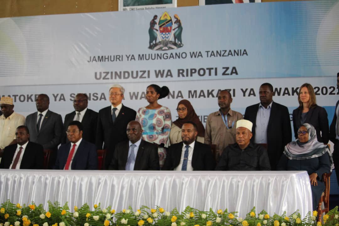 MelissaMBarrett's tweet photo. Pleased to participate in the launch of the 2022 Population and Housing Census Reports in Zanzibar with Hon Prime Minister Kassim Majaliwa who underscored the importance of population data for planning & policy making to improve the lives of all Tanzanians #BecauseEveryoneCounts https://t.co/3AMRHjlRDV