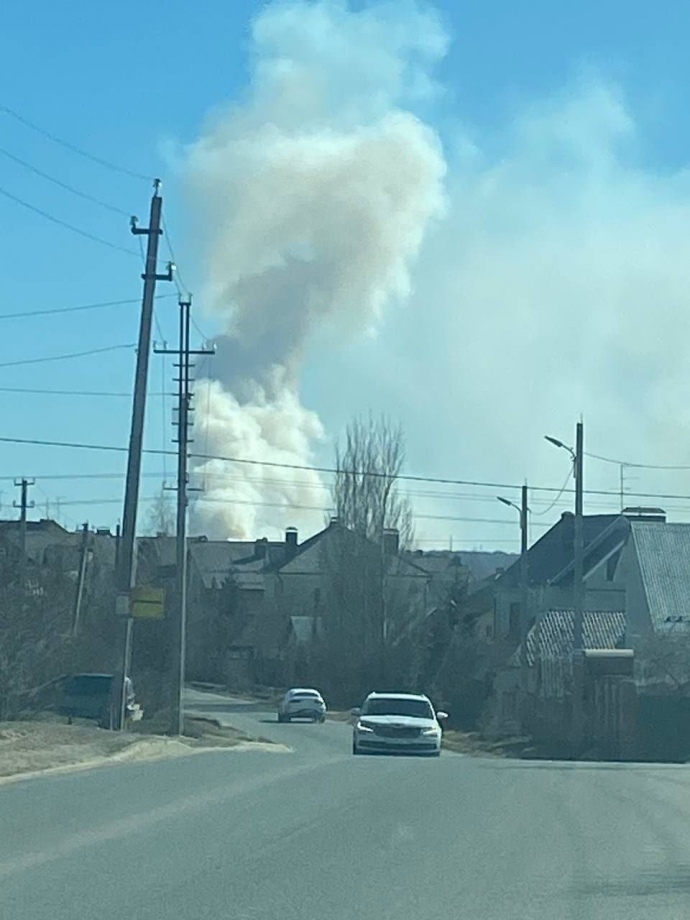 europeanMedia24's tweet photo. Fire breaks out near tank training ground in Kazan, #Russia
π https://t.co/AwlX8qmWtM
#IOC #IOCmedia #RoadToParis2024 #BBCBreaking #WashingtonPostDC https://t.co/oCiSrQBEHr