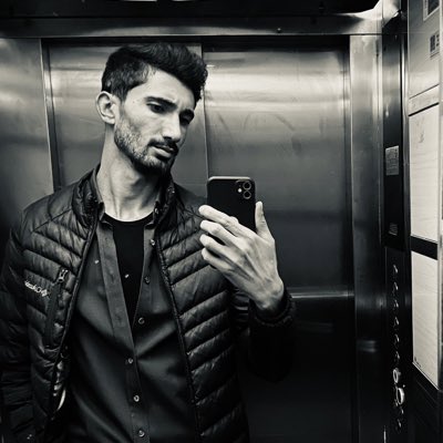 hsnarikk's tweet photo. #YeniProfilResmi https://t.co/I5GEOAeJeI