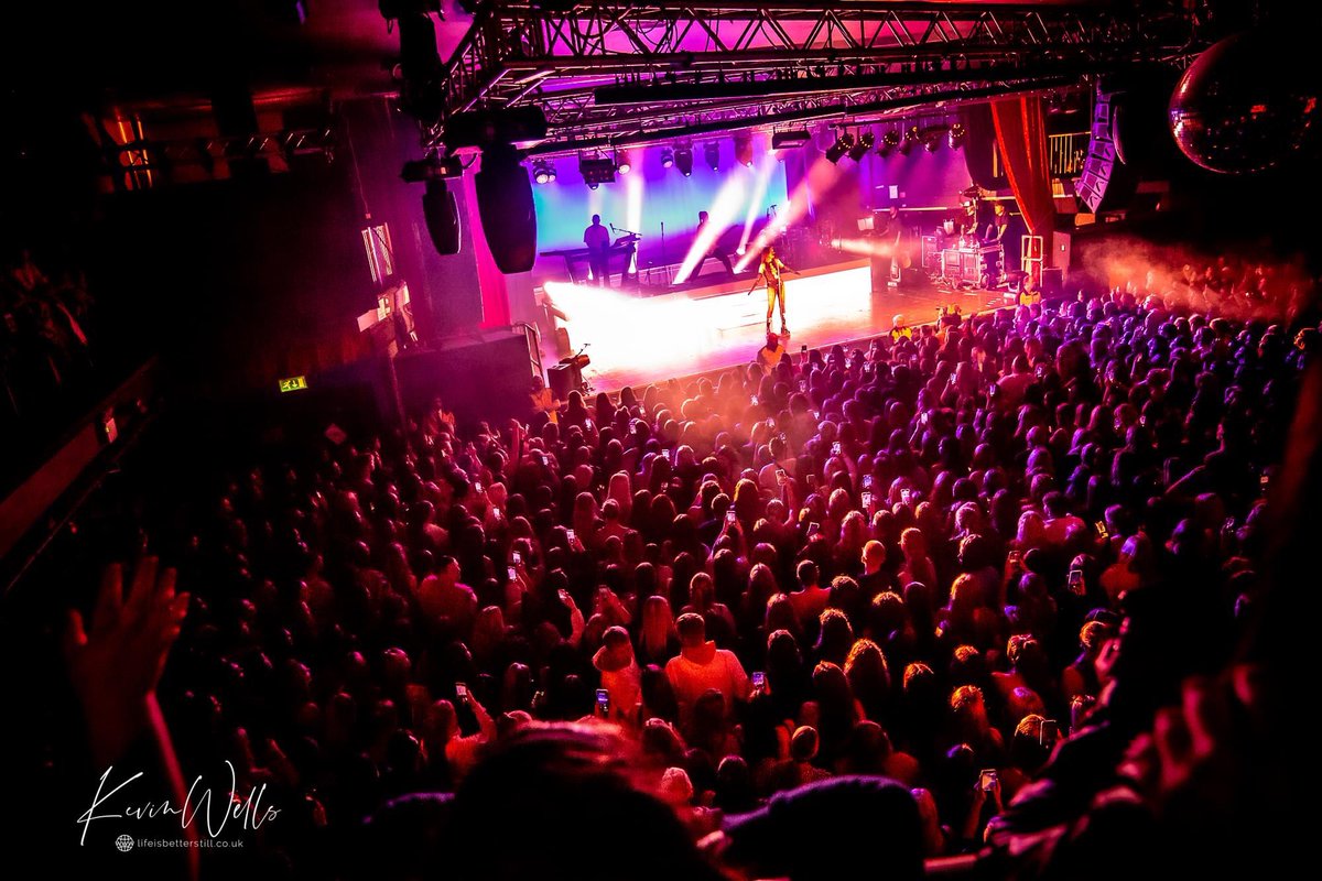 BigwhopperKevin's tweet photo. Mimi Webb at O2 Academy Sheffield 2023 @O2AcademySheff @mimiwebb @AMGPressOffice #o2academysheffield #mimiwebb #livemusic #livemusicphotography #sheffieldissuper #Sheffield #canonphotography #canoncameras #popmusic #chartmusic https://t.co/1jnr7qlgWn