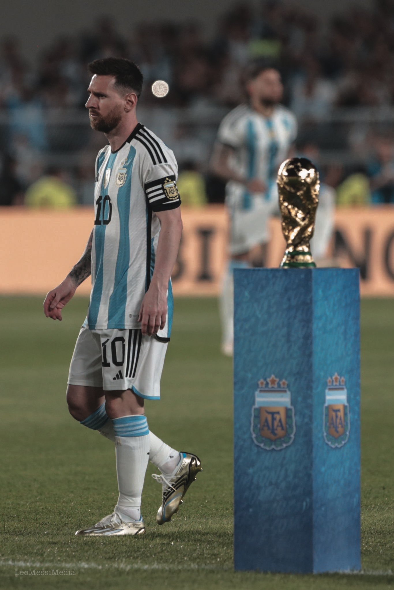 MESSI RIBADEUS 33 IDADE 23 1,70 ALTURA 1,84 NACIONALIDADE Es (0) TAÇA  GUANABARA GOLS PELO VASCO *MESSI FINGE SER ARGENTINO - iFunny Brazil