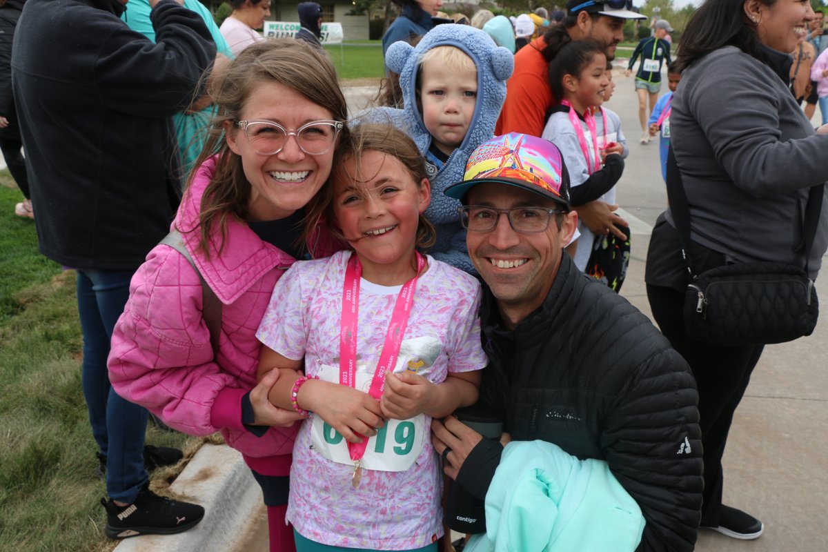 And that’s a wrap for Race Weekend Day One! 😎 We had a blast sending off ours cyclists 🚴‍♂️  and cheering on the kiddos in the @LittleCaesars 🍕  1-Mile Kids’ Fun Run! 🏃‍♂️

We can’t wait to cheer on our runners and walkers at tomorrow’s events!🥳🎉

See you there!👋🏼