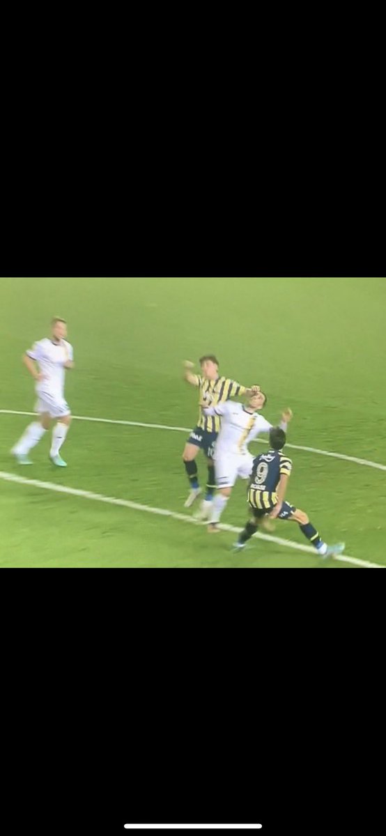 bady06's tweet photo. @TFF_Org @LaleOrta  tebrikler türkiyede futbolu bitiriyorsunuz
@bmedyaspor https://t.co/9XBnrRZny7