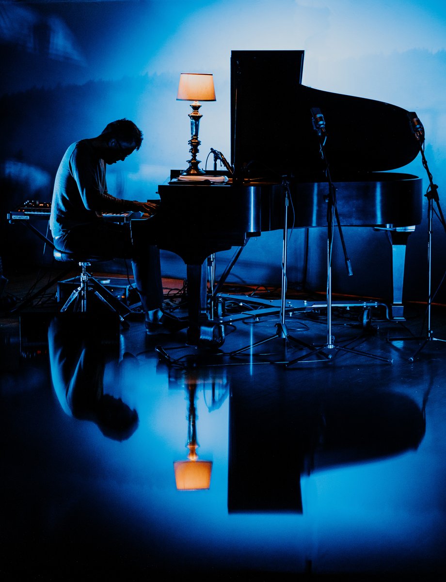 wordlessflight's tweet photo. More #pianoday https://t.co/MUUcAtytwD