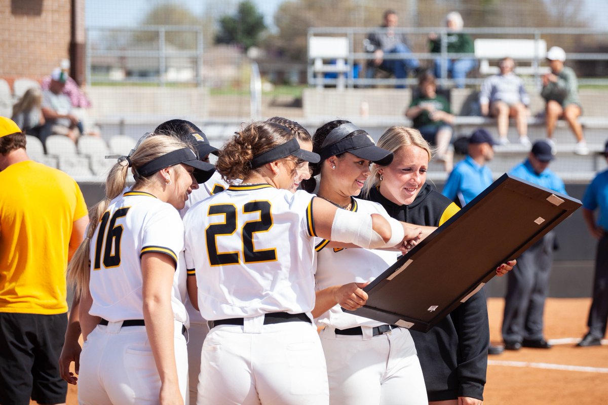 From Griffon to 🐐

Officially enshrined the all-time hits and doubles leader in <a href="/GriffonSoftball/">Griffon Softball</a> history. Congratulations once again, <a href="/sidkneehawkins/">syd</a>!  

#StayGold🔔 | #GriffUp🦅🦁⬆️