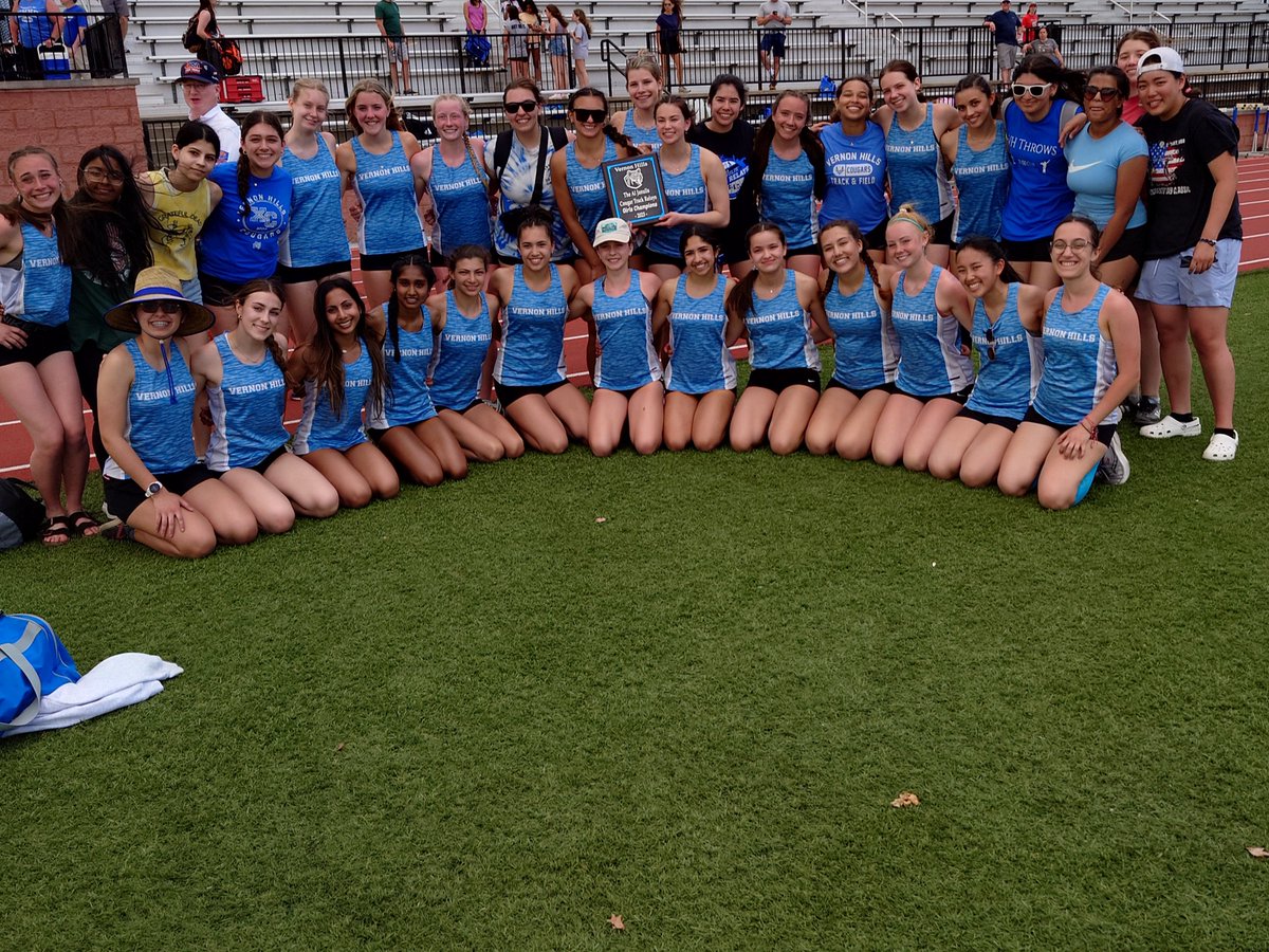 Two years in a row! The Cougars win the AJ Relays! Hoping we did AJ proud!! Congrats team on a solid victory! <a href="/VHHSAth/">VH Cougars</a>