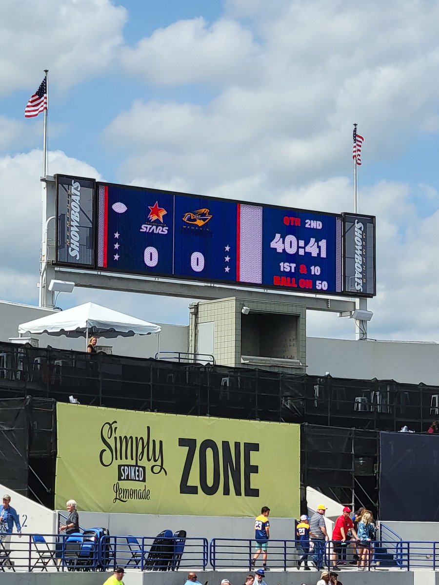 Pre-game is winding down, we are primed and ready! #USFL #SHOWBOATS
