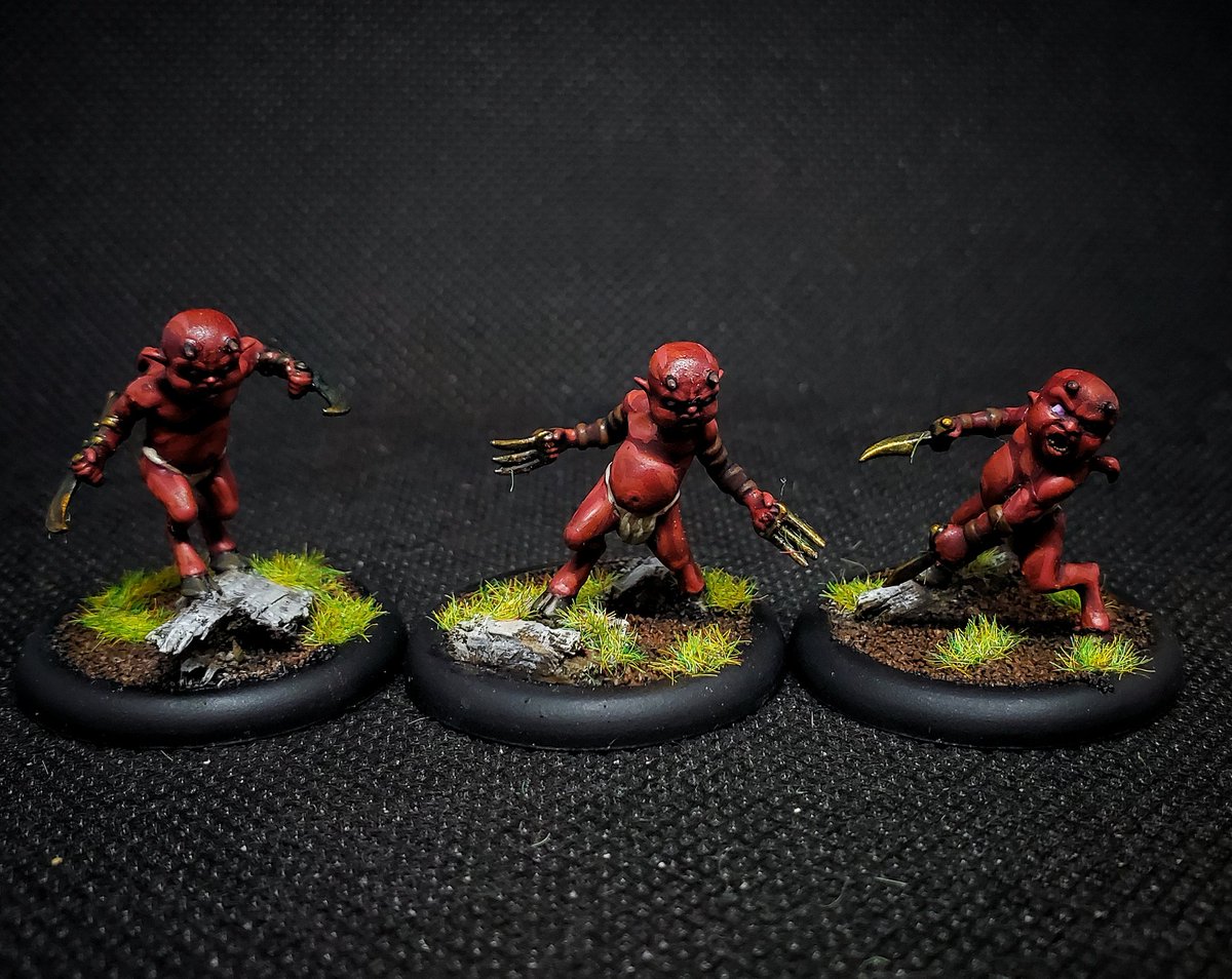 TheHolyFireman's tweet photo. Young Nephilim. Bad seeds indeed.
--
#Malifaux #Neverborn #HolyFireMinis https://t.co/aOb9HZpRJM