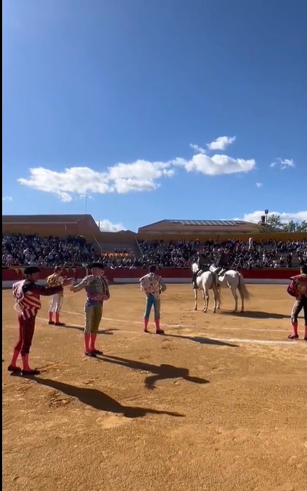 Primera Semifinal de la Copa Chenel en San Agustín del Guadalix (Madrid)
🐂Toros de Cuadri y Baltasar Ibán
👤Borja Jiménez
👤Juan de Castilla
👤Rafael Serna
📸Prensa Copa Chenel
Te lo contamos Toro a Toro