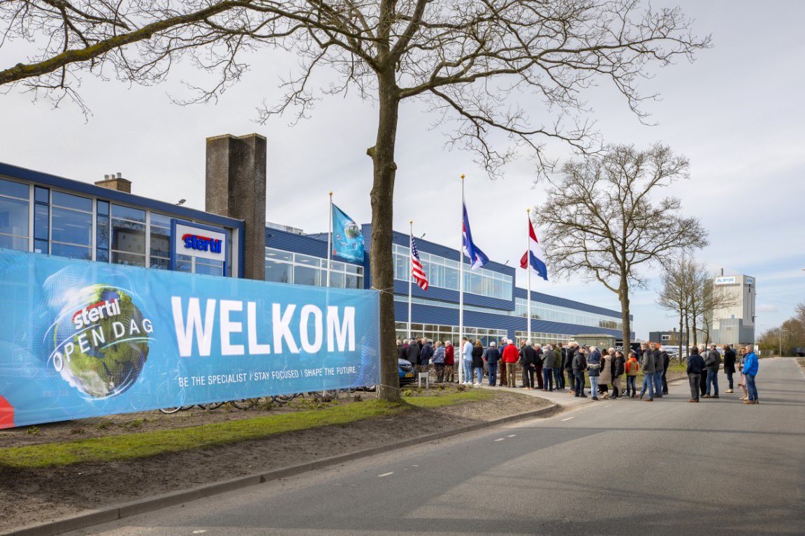 Geslaagde open dag vandaag. Meer dan 5.000 bezoekers in onze mooie verbouwde en gerenoveerde fabriek, de kantoren en het nieuwe Experience Centre. 
Onze dank aan Rinsma Scania , Wierda Bedrijfswagens B.V., Omrin, Jan Bakker Oldebroek, Land Transport Harkema, GroeNoord