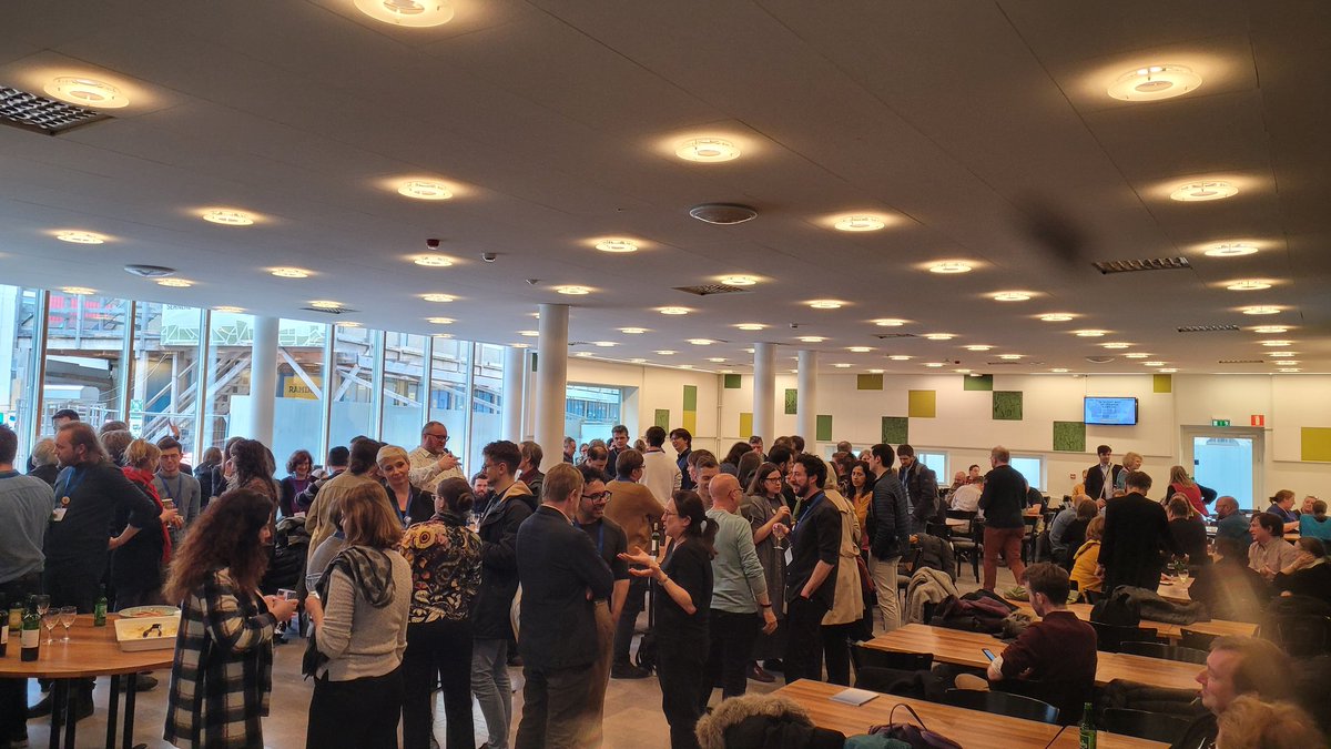 MarioHolzner's tweet photo. After so many days, the hard core #ESSHC23 conference participants deserved their farewell drinks @Handels_gbg @esshc23 #ESSHC2023 https://t.co/cVAAI22Ukb