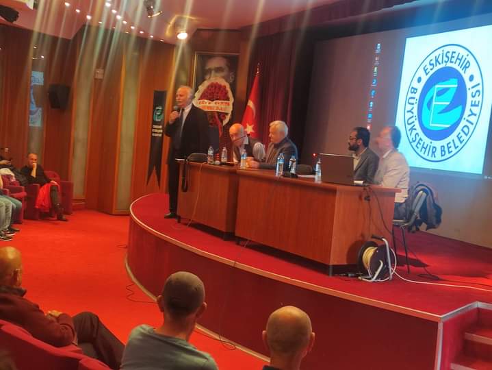 EgitimSen26's tweet photo. Köy Enstitülerinin 83.yıldönümünde eğitimin sorunlarını konuştuğumuz söyleşimizi gerçekleştirdik.Tüm katılımcılara teşekkür ediyoruz. https://t.co/9Eg8OLaQpl