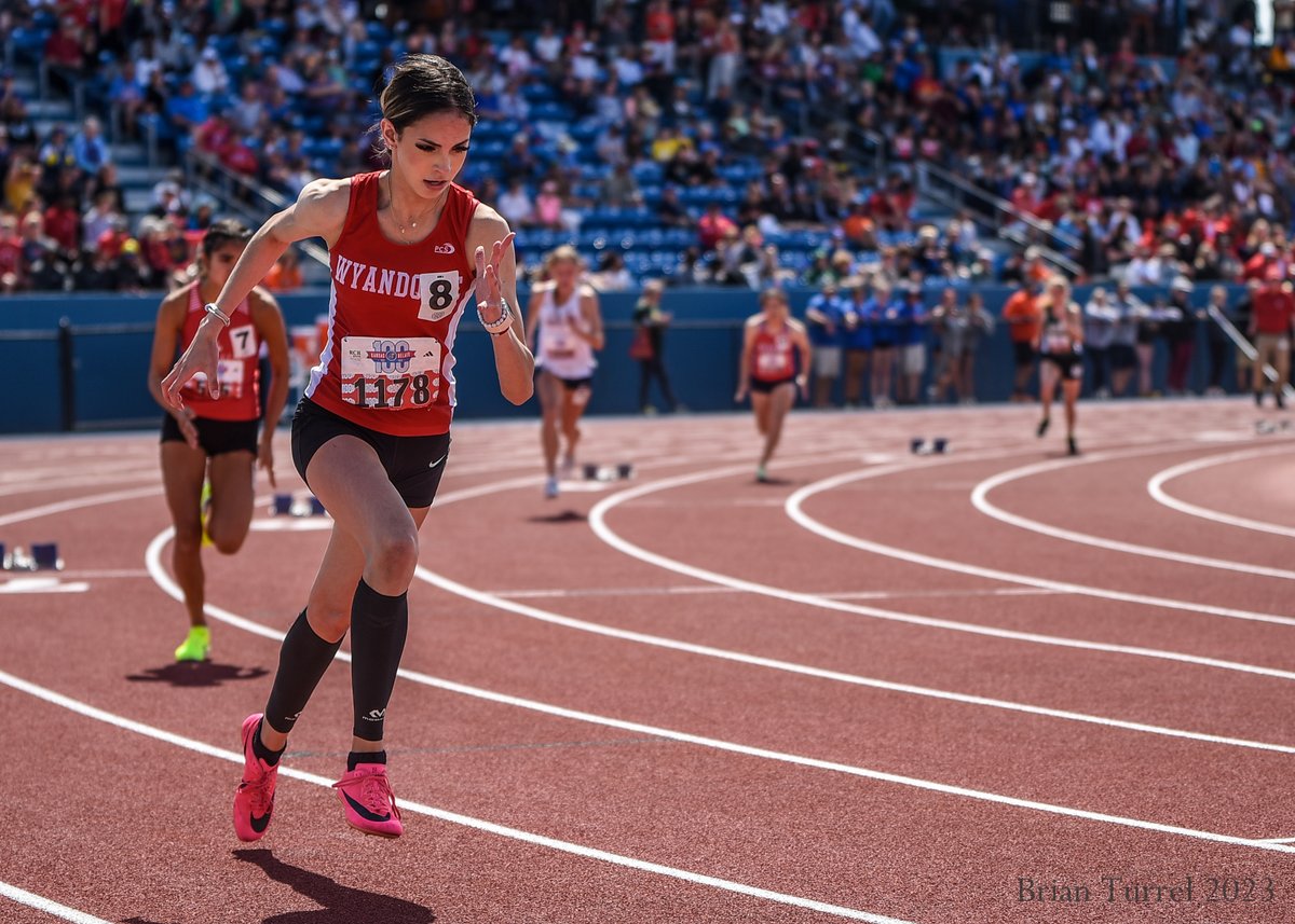 Kansas Relays on Twitter "RT DotteSportsPix Wyandotte's PerezVela