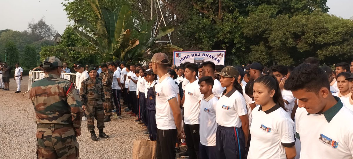 brig_007's tweet photo. JANA RAJ BHAVAN PEACE RUN 2023
#nccalumuni https://t.co/CGso4joZE2
