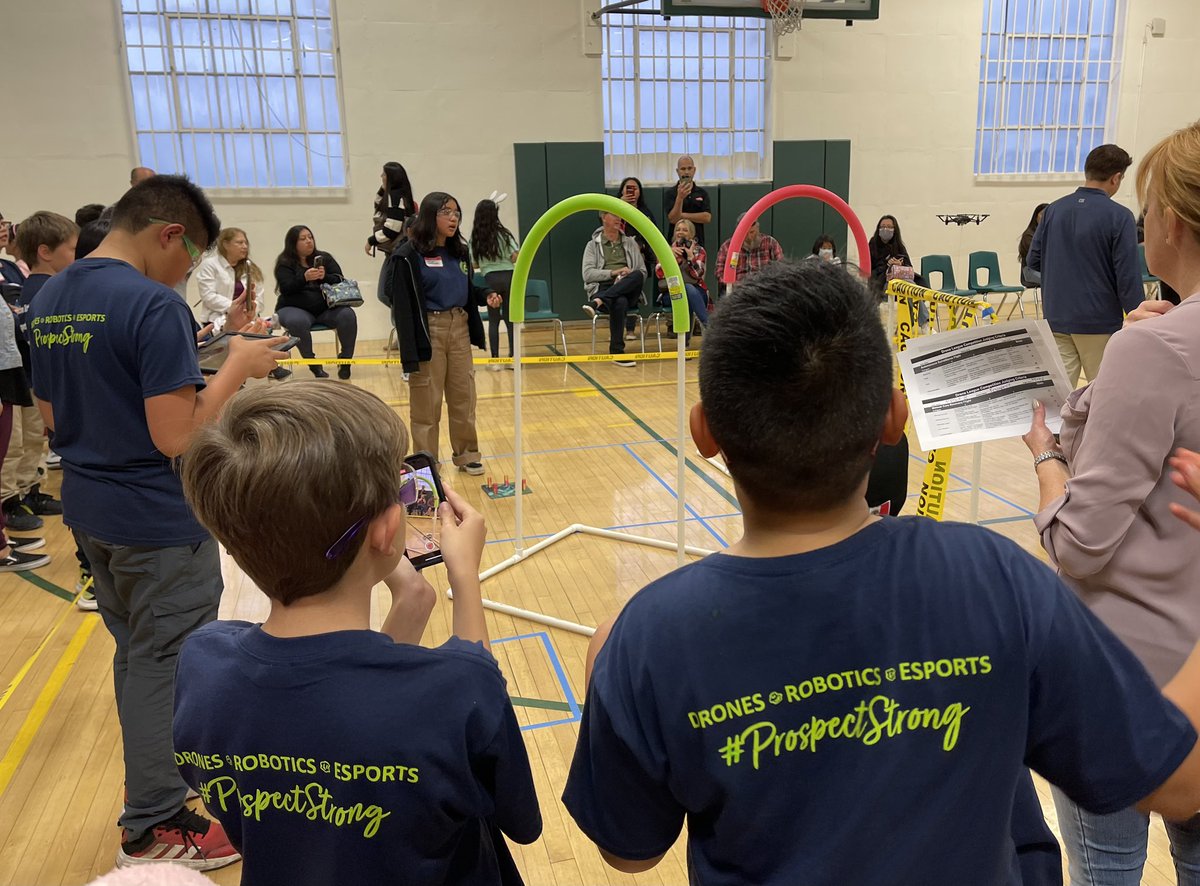 M. Hinton tweet media