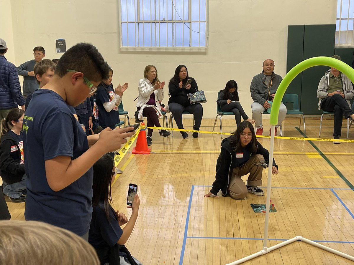 M. Hinton tweet media