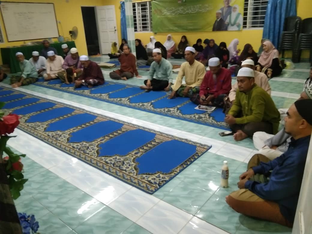 ulamakpasperak's tweet photo. Beruas, 15 April - Suasana sambutan Badar Al-Kubra PAS Kawasan Beruas yang berlangsung di markaz tarbiah kawasan.
Pengisian disampaikan oleh Timbalan Pesuruhjaya 2, AF Haji Rosli Abd Rahman.
#Badar313
#BadarAlKubra
#MalaysiaSejahtera https://t.co/XwUkCAiH1y
